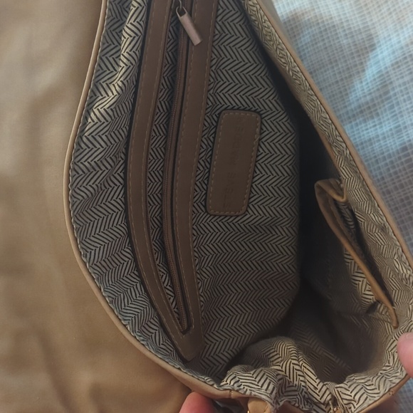 Cross body Purse - Picture 5 of 7